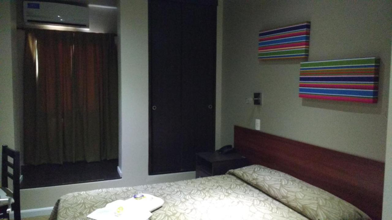 Hotel Lazaro 비야 메르세데스 외부 사진