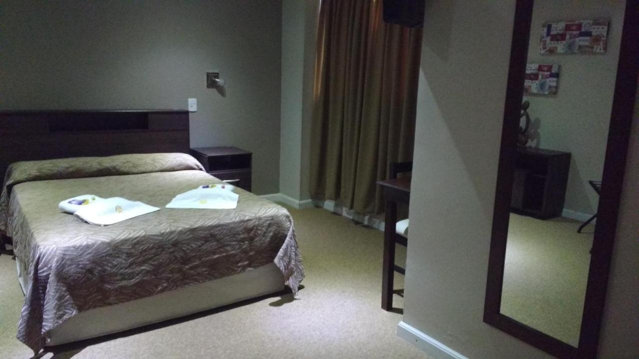 Hotel Lazaro 비야 메르세데스 외부 사진